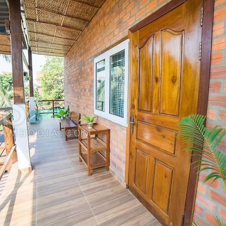 Angkor Dino Home Сіємреап Екстер'єр фото